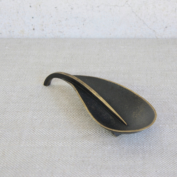 A mid-century brass vide-poche by Richard Rohac, large and functional, handmade in Vienna, Austria.