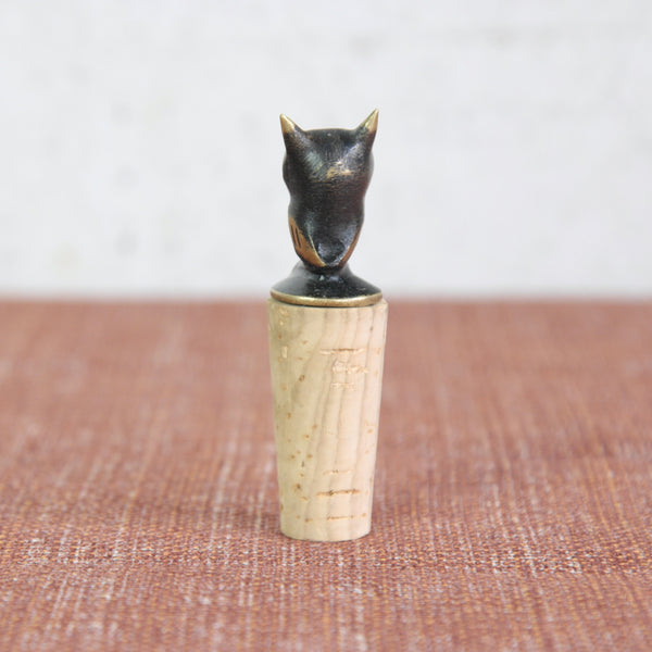 Mid-century brass owl bottle stopper by Walter Bosse, Herta Baller. An Austrian design classic that unites utility with artistry. Buy this Baller Austria figurine and many others from design gallery Art & Uility.