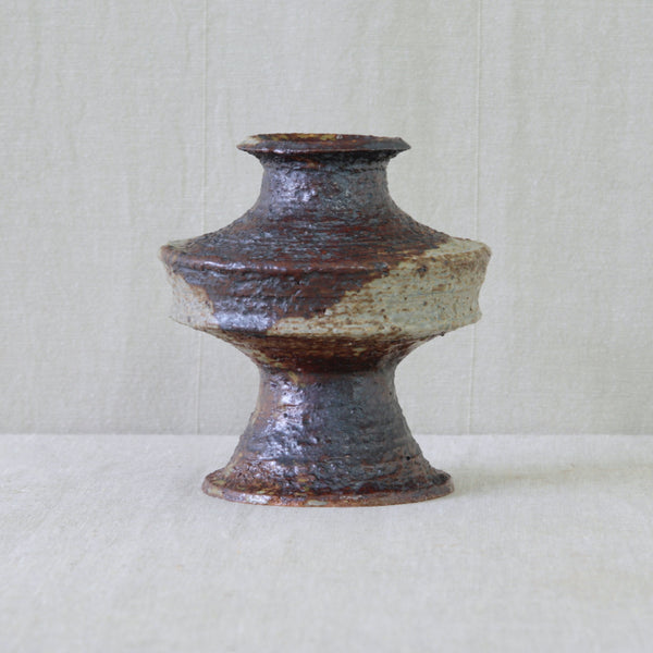 Annikki Hovisaari Art Department vase for Arabia Finland, an individually handmade example of experimental Finnish mid-century ceramics.