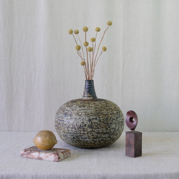 Group image, including a 1960s studio vase by Annikki Hovisaari, Arabia with an exceptional Modernist Hepworth style maquette. Styled with an Italian antique alabaster lemon carved art piece.