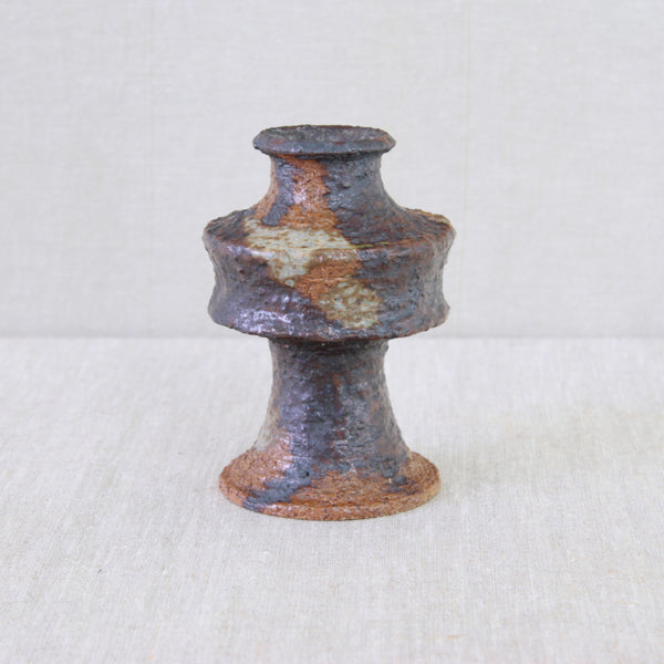 Annikki Hovisaari Arabia studio vase, a collectible piece of Finnish mid-century ceramic design for sale in the UK.