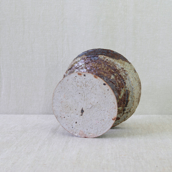 Studio Pottery Marks "AH" on Arabia Finland Art Department studio ceramic by Annikki Hovisaari.
