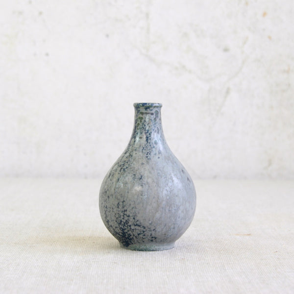 Arne Bang Model 71 vase showing hand-thrown Danish studio pottery craftsmanship and layered grey-blue glaze.