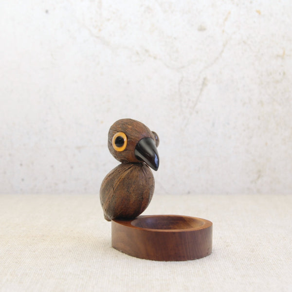 Rare Art Deco YZ bird tray by Henry Howell & Co., featuring a mahogany teardrop dish and sculptural coquilla nut bird with Bakelite beak.
