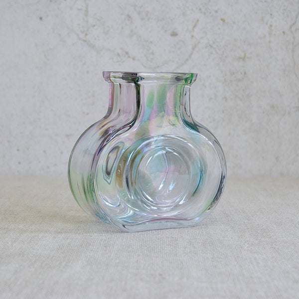 Helena Tynell Bora Bora vase designed for Riihimäen Lasi Oy in Finland in 1971, a refined example of Finnish modern glass with subtle multicolour flashing.