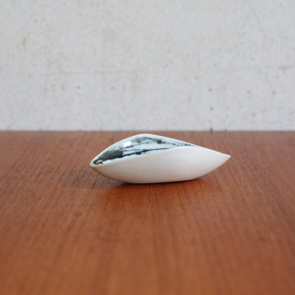 Vintage Susan Parkinson dish with organic Modernist form, for sale in the UK from Art & Utility.