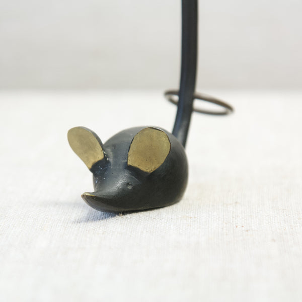 Walter Bosse collectable pretzel holder in the form of a mouse, produced by Herta Baller, Austria