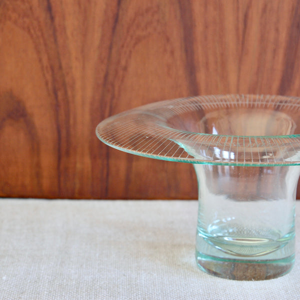 Mid century Scandinavian glass collectible Helena Tynell engraved collar bowl popular with Taiwan and Hong Kong buyers