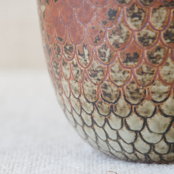 Detail of scales pattern on Stig Lindberg unique bowl.