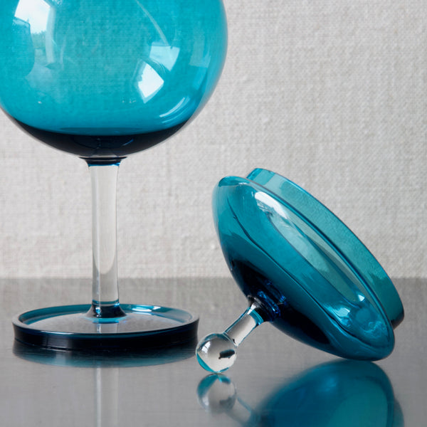 Detail of Harlekiini sugar bowl lid, blue glass designed by Nanny Still