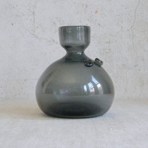 Swedish modernist glass vase by Erik Höglund for Boda, made using carborundum glass, creating a distinctive speckled surface prized in postwar Scandinavian art glass.