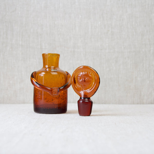 Erik Hoglund amber glass 'People' decanter 1960's with removed stopper