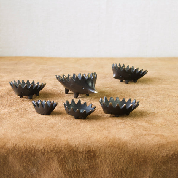 Walter Bosse stacking hedgehog ashtrays, an image of all six