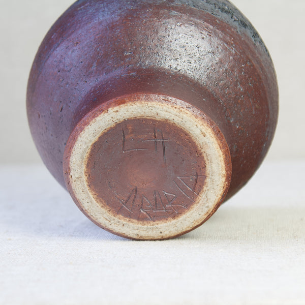 Liisa Hallamaa studio pottery marks, "LH" "ARABIA", 1960's