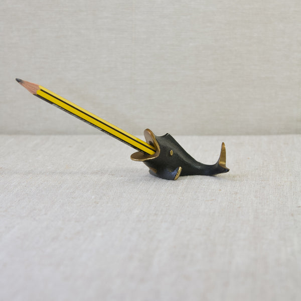 Fish Pen holder designed by Walter Bosse, holding yellow pencil