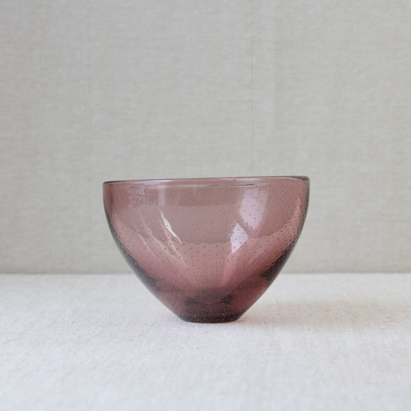 Finnish Organic Modernism glass bowl by Gunnel Nylund, 1940's, GN4