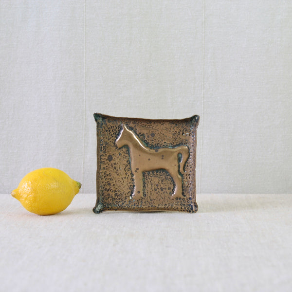 Vintage unique brass horse vide-poche, a small square handmade tray for holding keys, coins, jewellery and other objects.