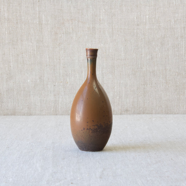 Modernist Scandinavian studio pottery vase by Stig Lindberg Gustavsberg