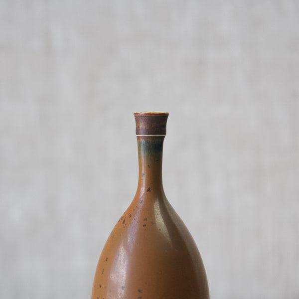 detail of Stig Lindberg Drejargods Gustavsberg handmade Swedish studio pottery vase