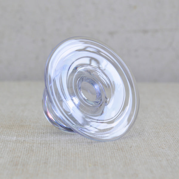 Nanny Still Saturnus vase with bulbous body and head on in detail in the photo is the large flared rim, this rare and collectible Finnish design has been hand made in neodymium glass by the expert glassblowers at Riihimaki glassworks.