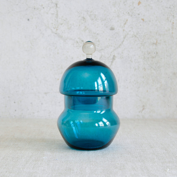 Riihimäen Lasi Pomona series sugar bowl and creamer designed by Helena Tynell, often compared to Nanny Still Harlekiini glass