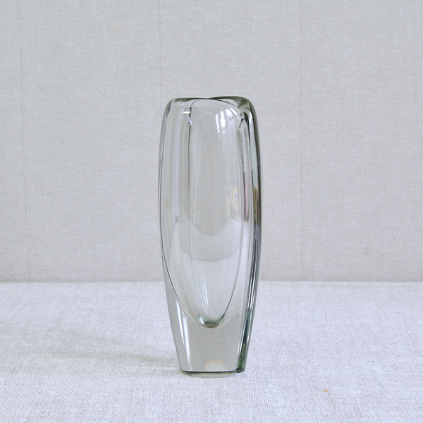 Kaj Franck KF 106 Tall Clear 'Usva' Vase