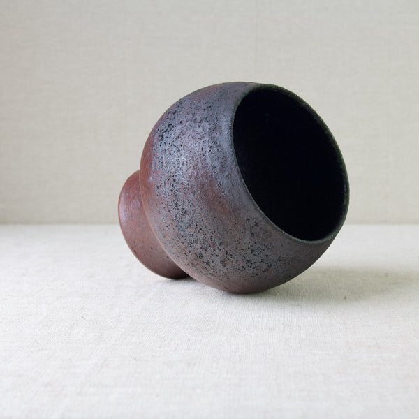 Highly textured glaze and unconventional form of studio pottery vase from Arabia, Finland, designed and handmade by Liisa Hallamaa, 1960