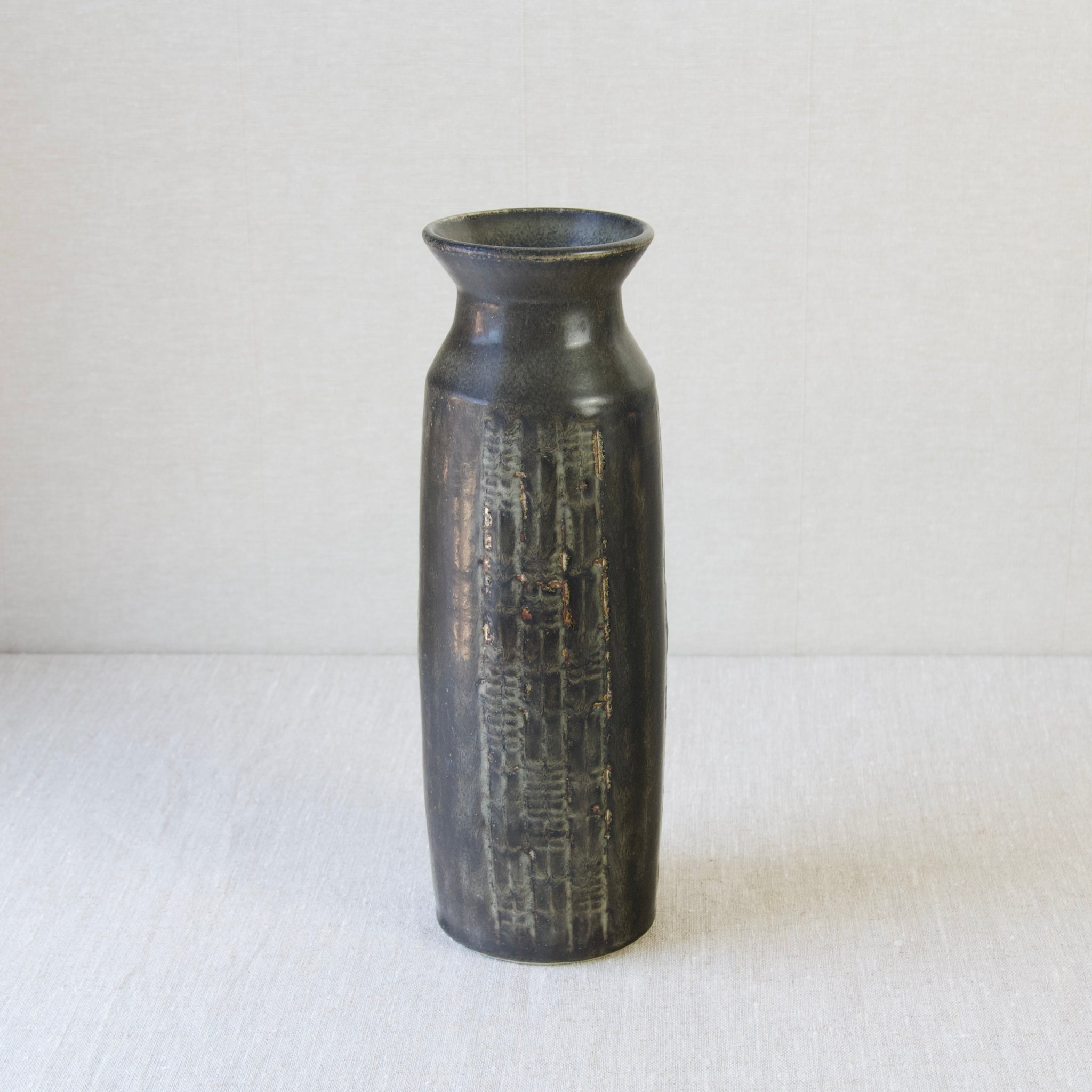 mid-century-modern-earthy-