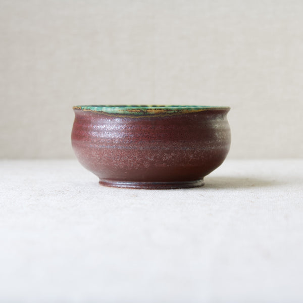 Finnish studio pottery bowl by Anja Juurikkala for Arabia, Finland, 1950's