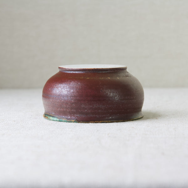 studio pottery bowl by Anja Juurikkala