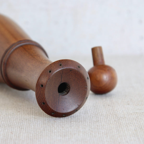 Zoomed in image showing the mouth and rim on a rare collectible Jens Quistgaard pepper mill 879 Dansk Designs 1960s Scandinavian kitchen accessory.