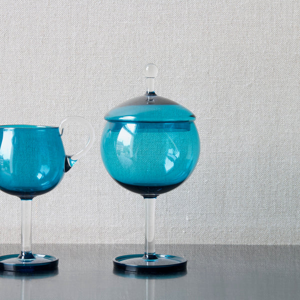 Nanny Still modernist blue glass Harlekiini sugar bowl with lid, 1950's, Riihimaki Finland