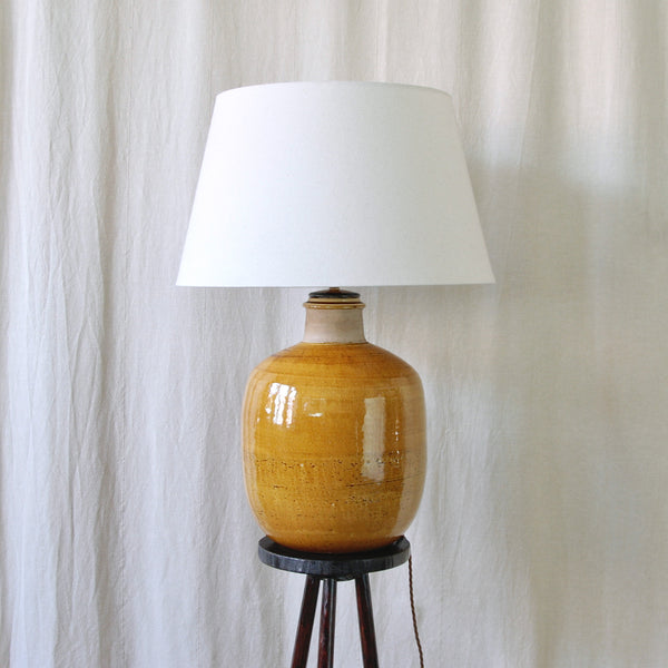 Nils Kähler HAK Kähler stoneware table lamp, a large 1960s Danish Modern design photographed for Art & Utility.