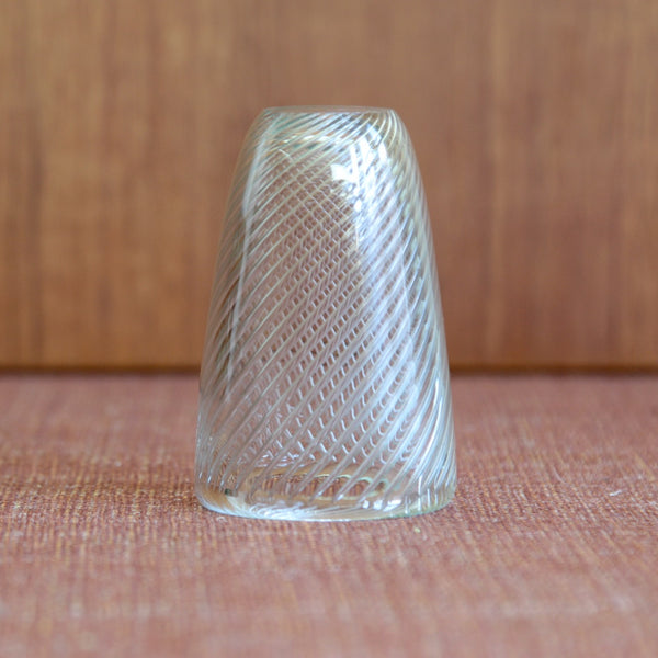 Head on image of the Kaj Franck Vire vase capturing the geometric, ribbon-like air-bubble structure. The vase is upside down. Rare Nordic design for sale in the UK.
