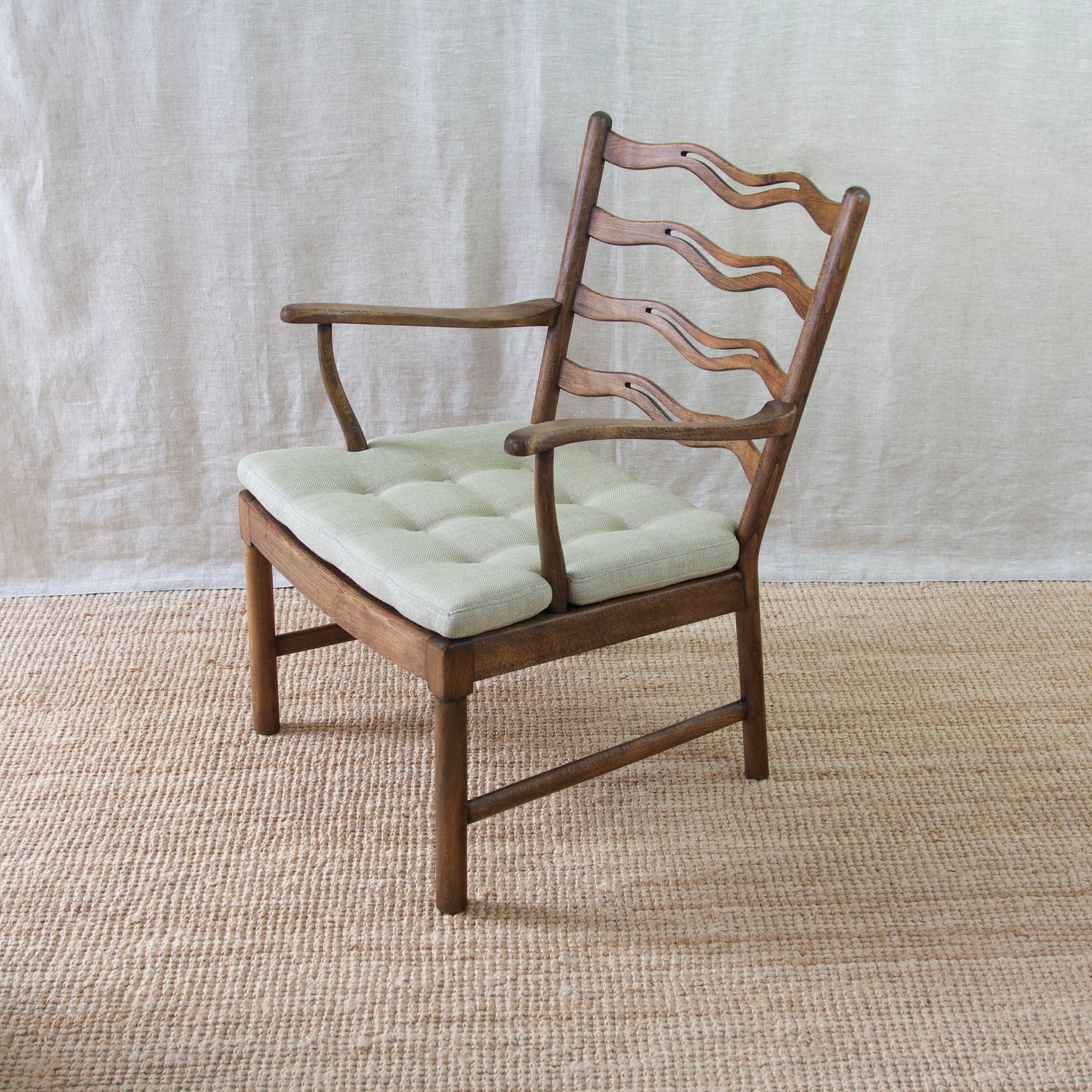 Ole Wanscher 1755 Armchair – Art & Utility