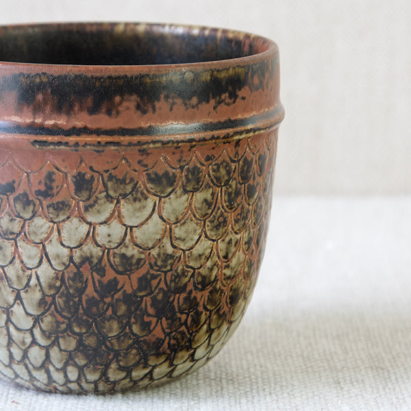 Stig Lindberg unique bowl with reptile scales pattern, 1970