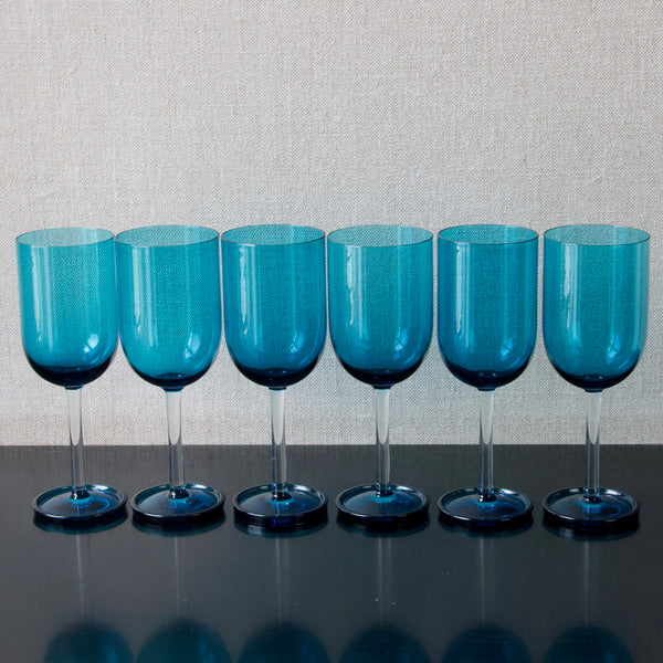 Nanny Still Harlekiini group of six 1661 wine glasses, handmade from blue glass at Riihimaen Lasi Oy Finland