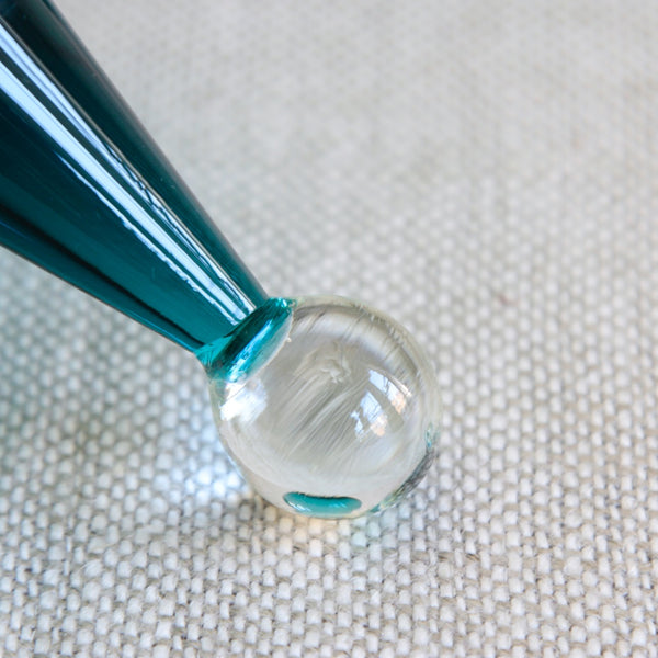 Nanny Still Harlekiini glass bowl with lid, a functional yet decorative classic of Finnish mid-century glass.