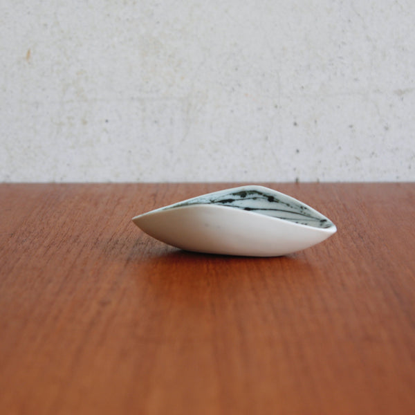 Susan Parkinson shallow biomorphic dish, hand-painted with rhythmic line and dot pattern.