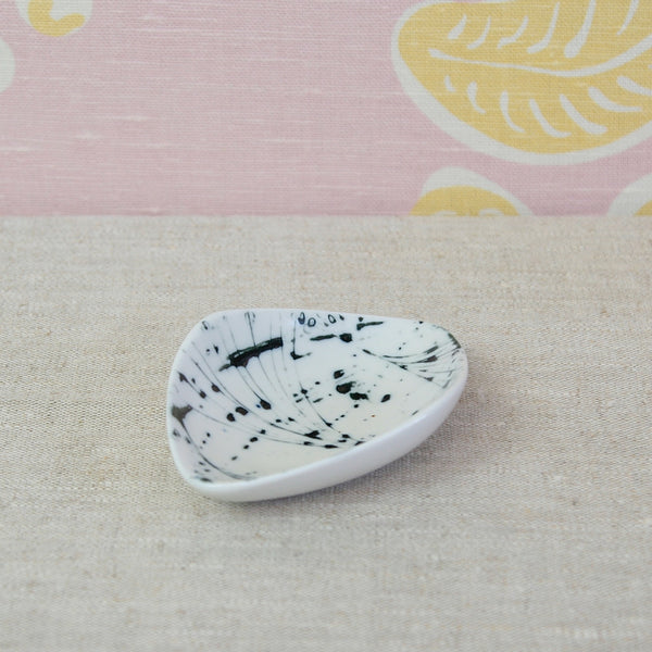 Susan Parkinson Modernist porcelain pin dish with a soft diamond-shaped organic form