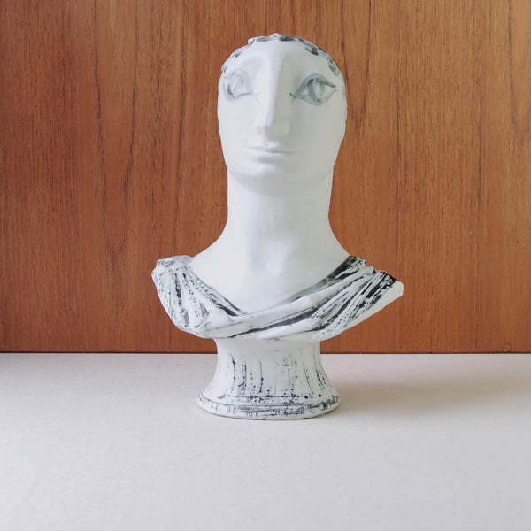 Porcelain Greek bust by Susan Parkinson, fusing ancient inspiration with the fluidity and abstraction of 1950s Post-war British design.