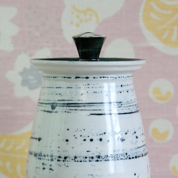 Susan Parkinson model 103 jar with expressive wax-resist decoration by Parkinson Pottery