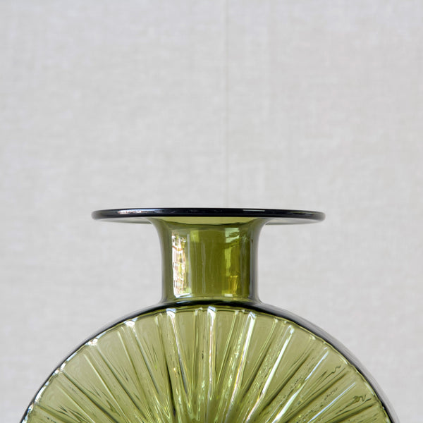 Rim of Aurinkopullo glass vase by Helena Tynell, a large example in olive green glass