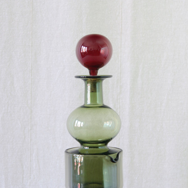 Top part of a Kaj Franck Kremlin Kellot for Nuutajärvi Notsjö, Finland, showing the distinctive stacked silhouette of the celebrated 1957 glass design.