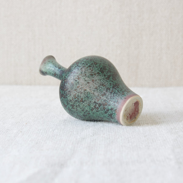 Vintage Arabia Finland dappled ceramic bud vase by Annikki Hovisaari