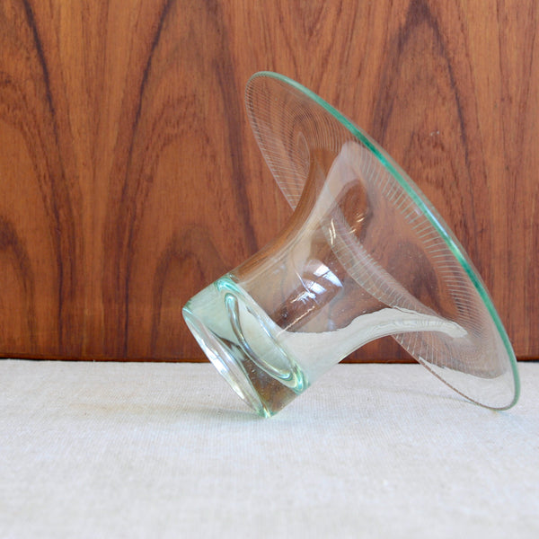 Vintage Nordic glass art Kaulus bowl by Helena Tynell elegant silhouette ideal for Japanese wabi sabi inspired interiors