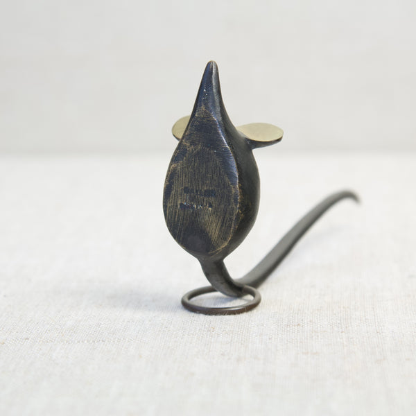 Baller Austria Walter Bosse 1950's stamp mark, on a base of modernist brass pretzel holder in the shape of a mouse
