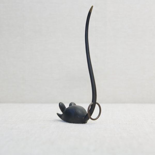 Mouse pretzel holder with long tail designed by Walter Bosse, produced in Austria