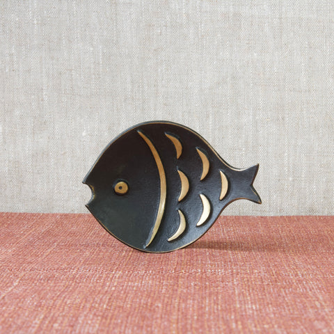 Walter Bosse whimsical patinated brass fish tray, designed in the 1950's and produced by Herta Baller, Vienna, Austria