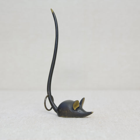 Walter Bosse patinated brass metal pretzel holder mouse with pointed nose and long tail, made by Baller Austria